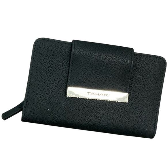 Tahari Black Vegan Leather Tab Indexer Hold On RFID Wallet - Picture 1 of 6